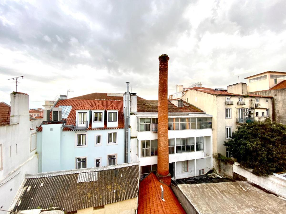 Artdeco Chiado 4 - Large Comfortable Double Room With Shared Bathroom Lisboa 外观 照片